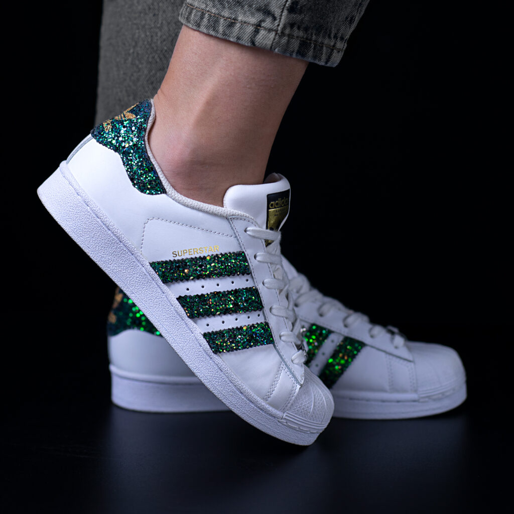 superstar aurora adidas sneakers personalizzate glitter da dressed