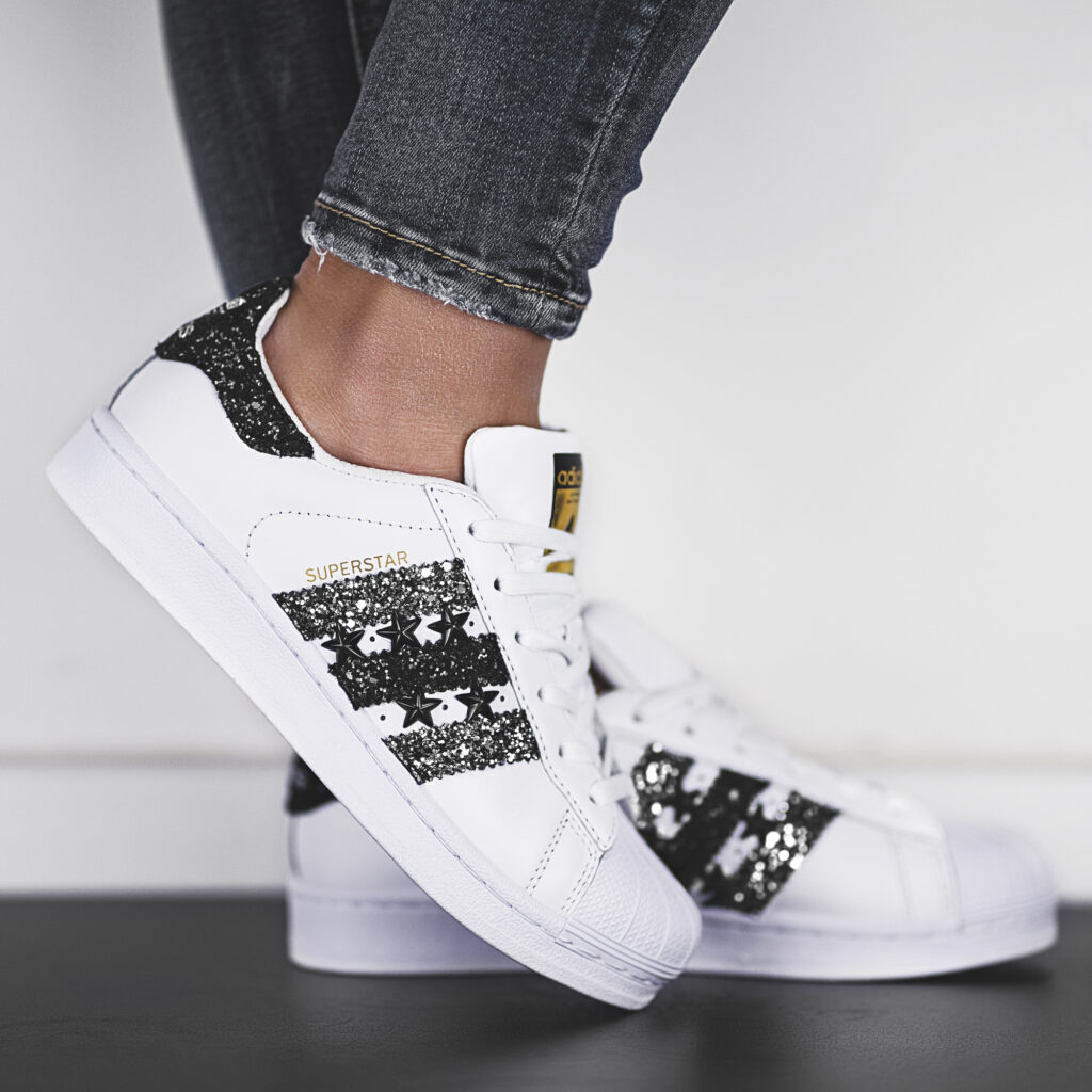 superstar superhero adidas sneakers personalizzate glitter da dressed