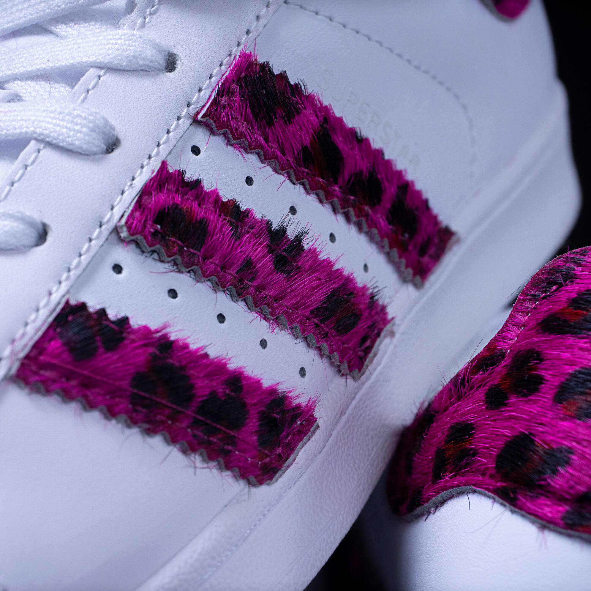 superstar l'hymne &agrave; l'amour adidas sneakers personalizzate cavallino da dressed