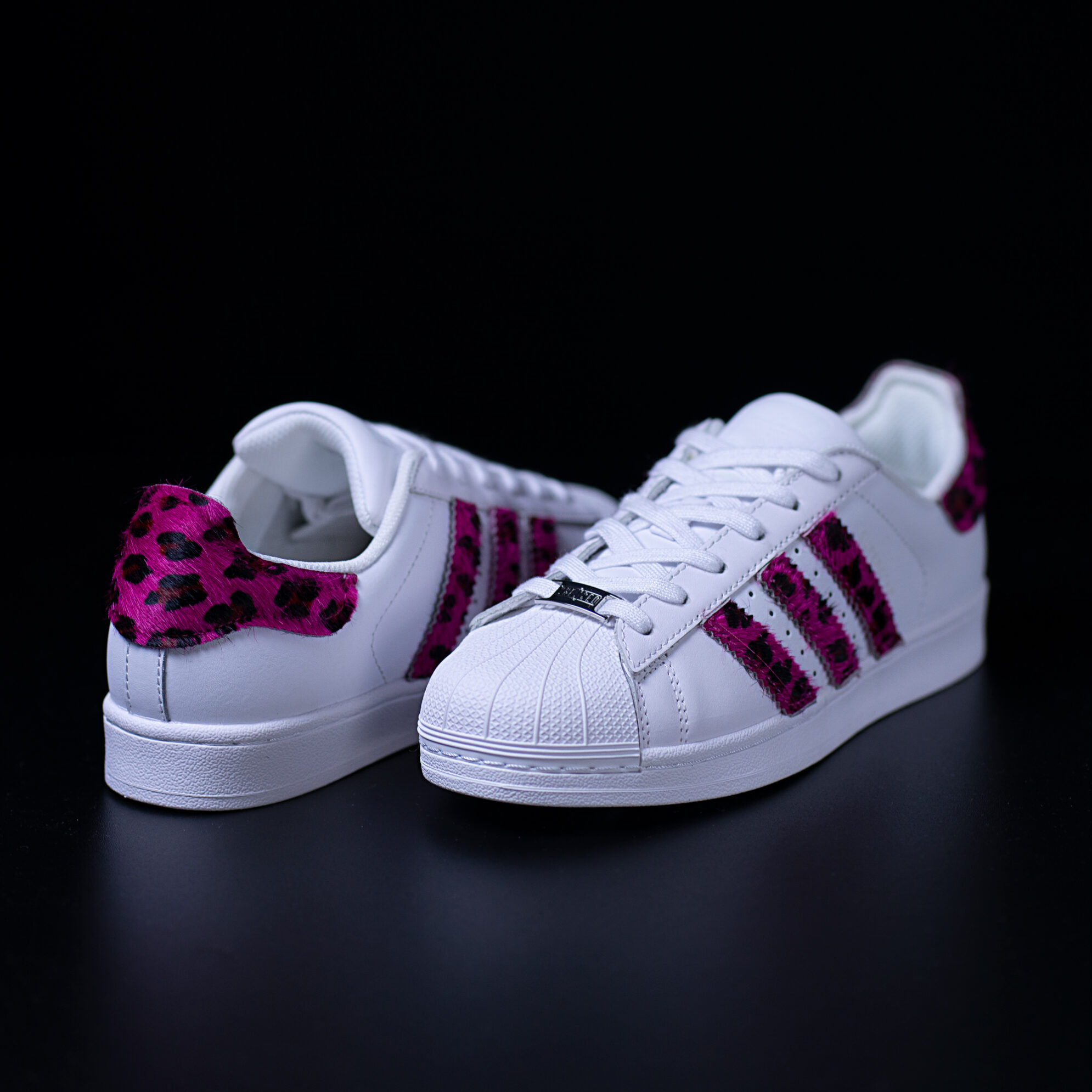 superstar l'hymne &agrave; l'amour adidas sneakers personalizzate cavallino da dressed