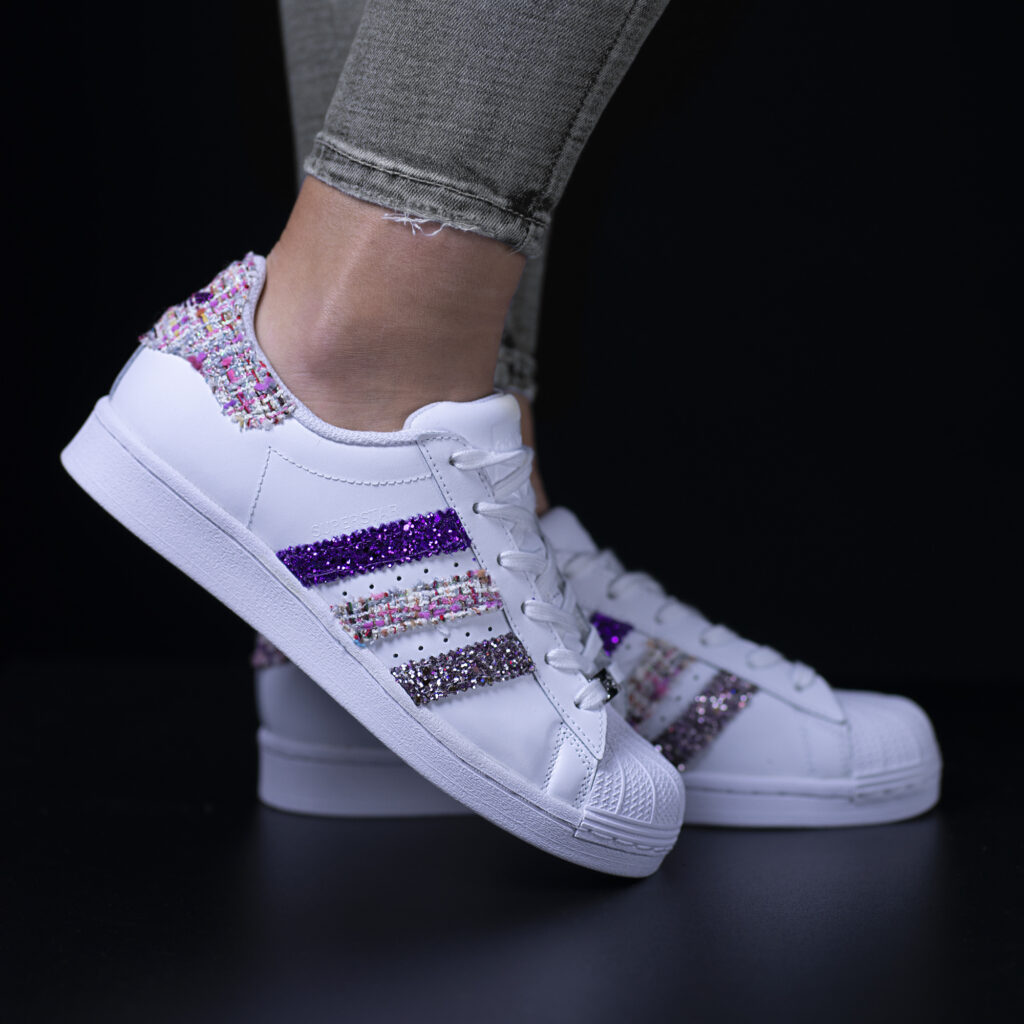 superstar conman coming adidas sneakers personalizzate glitter da dressed